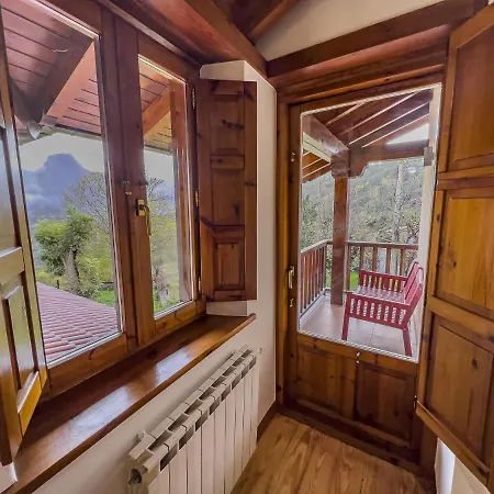 بيت ريفي Posada Cabanes *