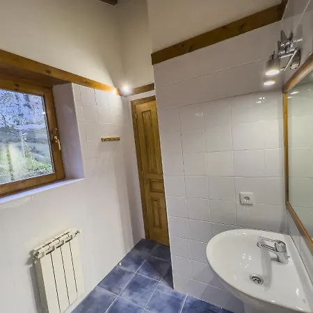 Posada Cabanes * Cabanes (Cantabria)