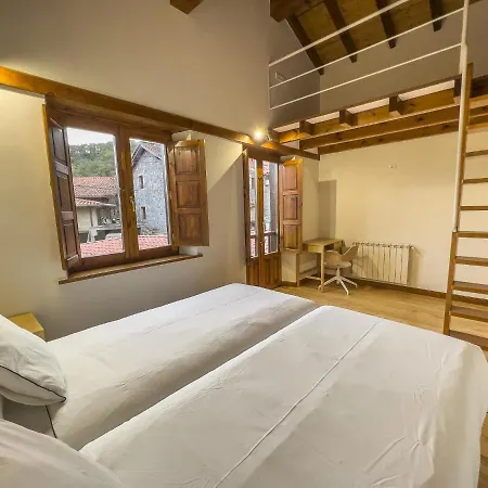 Posada Cabanes بيت ريفي *