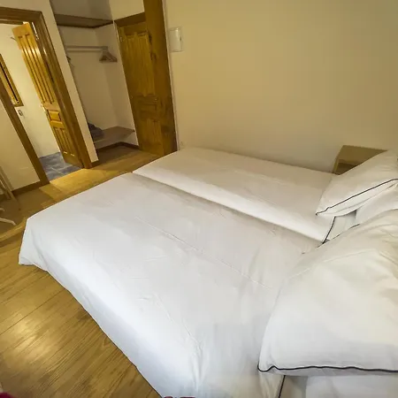 Posada Cabanes Inn