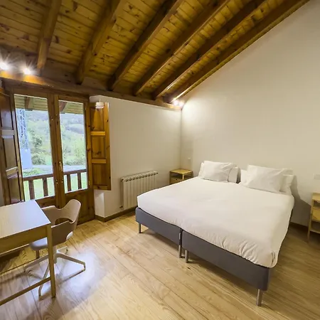 Posada Cabanes Estalagem