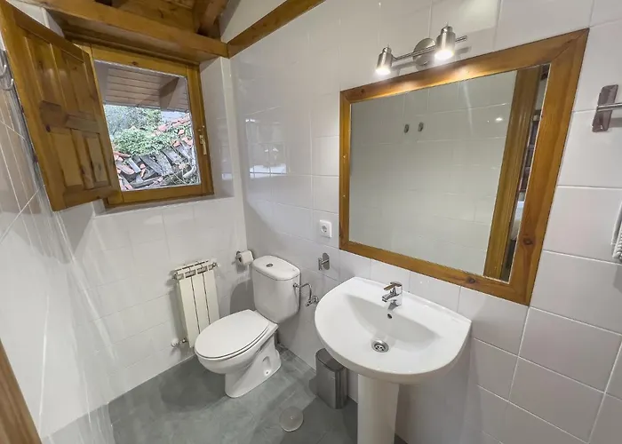 Posada Cabanes Inn Cabanes (Cantabria)