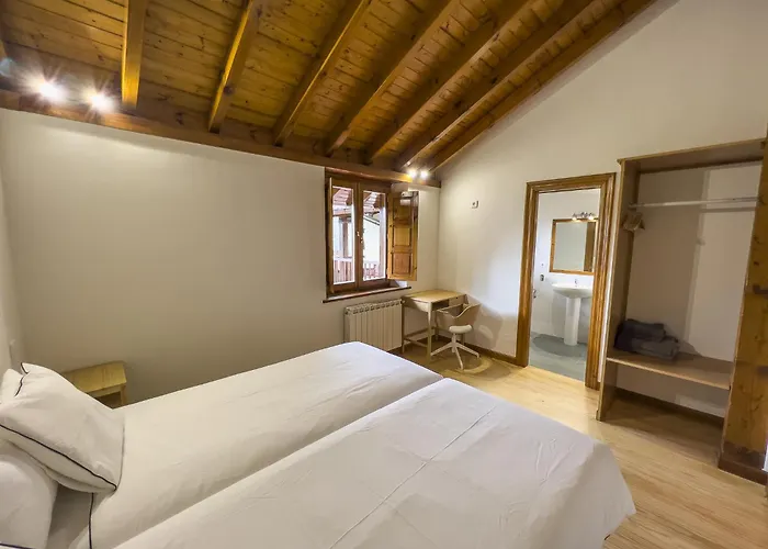 Posada Cabanes Inn Cabanes (Cantabria)